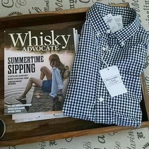 Preppy, A & F clean-cut button down